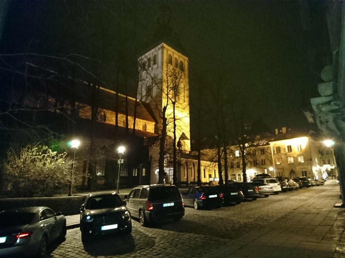 Old Town Niguliste Residence تالين المظهر الخارجي الصورة